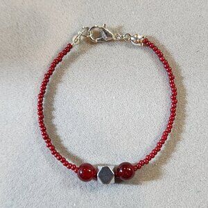 Beautiful red beaded agate & hematite bracelet